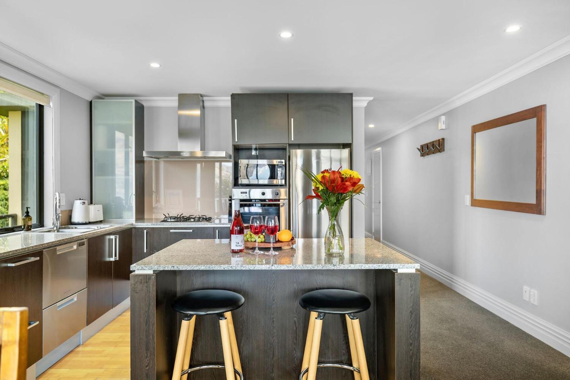 Lakefront Luxury 912 The Beacon 3 Bedroom Queenstown Luaran gambar